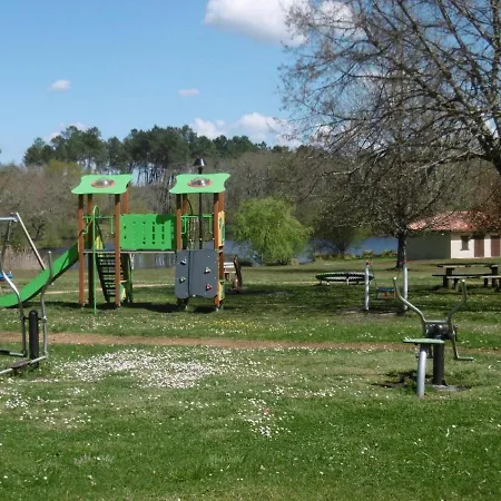 Les Aubepines *